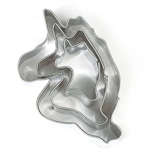 Comparateur de prix : Emporte-pièces métal Licorne 3 pièces - Graine créative Argenté