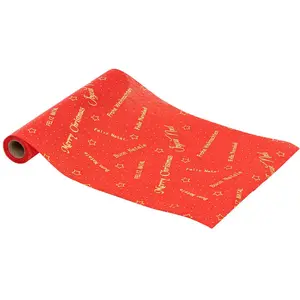 FEERIC LIGHTS & CHRISTMAS Chemin de table Tissu Rouge avec Joyeux Noël multi langue imprimé doré 28 x 500 cmVendu paramazon