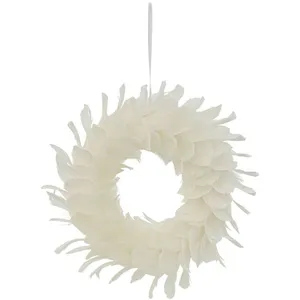 Comparateur de prix : FEERIC LIGHTS & CHRISTMAS Couronne de Noël en Plumes Blanc finition paillettes Argent D 33 cm