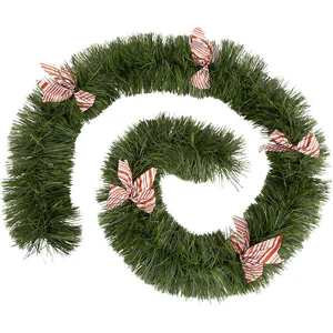 Comparateur de prix : Guirlande de Noël large 20 cm Vert avec déco Noeuds Roses Longueur 2.7...