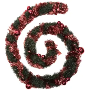Comparateur de prix : ATMOSPHERA Guirlande de Noël large 10 cm Vert avec déco Boules Rouge Longueur 2.7 mètres