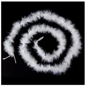 Feeric Light & Christmas Boa ou guirlande en plumes (2 m - Blanc)Vendu parcarrefour