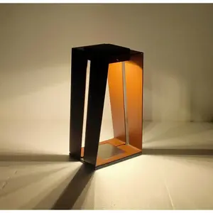 Les Jardins Lanterne solaire LED Skaal avec capteur, corten, 40 cmVendu parluminaire