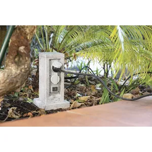 Comparateur de prix : Borne de jardin extérieure Zenitech 4 prises + 2 interrupteurs 5 m