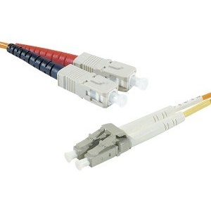 Comparateur de prix : Dymo exertis Connect - Cordon de raccordement - LC multi-mode (M) pour SC multi-mode (M) - 15 m - fibre optique - duplex - 50 / 125 microns - OM2 - orange