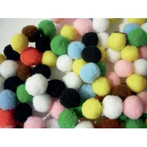 P.W. INTERNATIONAL Ast 100 Pompons 7mm pas cher