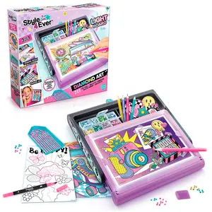 Comparateur de prix : Canal Toys - Style For Ever - Diamant'Art Mallette Lumineuse - OFG 300