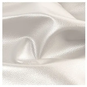 GENERIQUE Coupon simili cuir uni métallisé 140x50 cm(...) - 0001 Blanc