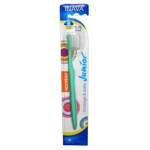 Comparateur de prix : Inava brosse à dents junior 7-12 ans
