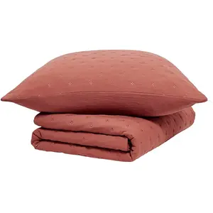 Lefebvre Textile Couvre lit - TODAY - ESSENTIAL - 220x240 cm - Rouge brique - Motif Uni pas cher