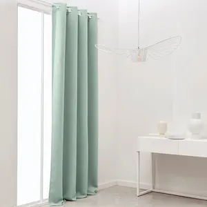 Comparateur de prix : Rideau occultant TODAY à oeillets uni Vert 140x240 cm