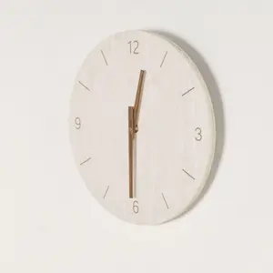 Comparateur de prix : TODAY Horloge murale en contreplaqué beige
