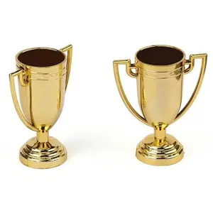 Comparateur de prix : P'TIT Clown re23481 - Lot de 2 mini jouets Trophée