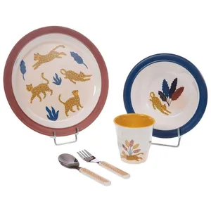 Amadeus Les Petits Coffret Déjeuner 5 Pièces Liam Dans La Savane