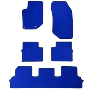 Jeu Complet De Tapis Sur Mesure Bleu En Moquette CoutureVendu parnorauto