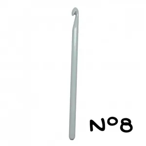 Non communiqué Crochet - 15cm - n°7.00 à 10 - plastique - Distrifil(...) -