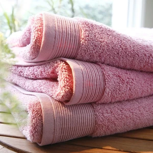 Blanc des Vosges Carré de toilette Bois de rose 30 x 30 cm pas cher