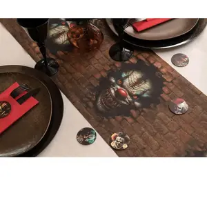 RueDeLaFete Chemin de table Clown tueur - Rouleau 5m pas cher