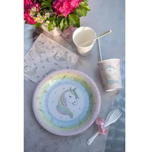 Comparateur de prix : Santex 10 assiettes carton licorne arc-en-ciel ø22.5cm - chalayer 000624100000005