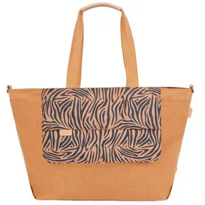 Comparateur de prix : Babymoov - Sac à langer Tote Bag pratique, 3 accessoires inclus, Zebra