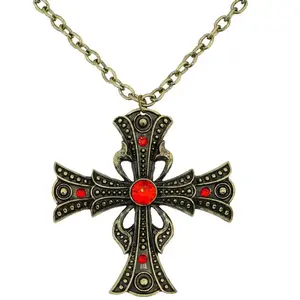 RueDeLaFete Collier Vampire en croix pierres rouges pas cher