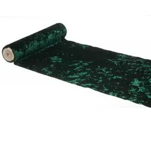 RueDeLaFete Chemin de table Velours Shiny Deluxe, Vert foncé pas cher