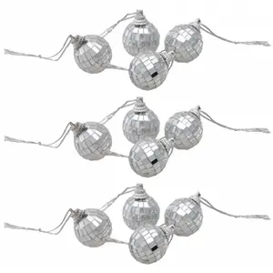 Comparateur de prix : Boite de 12 Mini-Boules à facettes 3cm, Argent