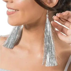 Comparateur de prix : Boucles d'oreilles scintillantes 17cm, Argent