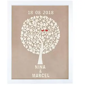 Comparateur de prix : Grand Cadre Arbre bois avec Coeurs en bois blanc, 64 x 82 cm
