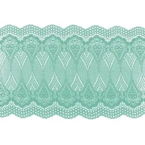 CHAKS Ruban de table Dentelle motif Persan 18cmx5m, Vert d'eau FETE-1022-40 pas cher