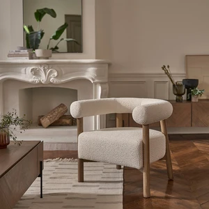 BOIS DESSUS BOIS DESSOUS DUNE  Fauteuil rond en chêne massif et tissu bouclette écrue Berah Getah