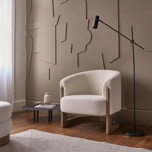 BOIS DESSUS BOIS DESSOUS MALO Fauteuil en chêne massif et tissu bouclette écrue Berah Getah pas cher