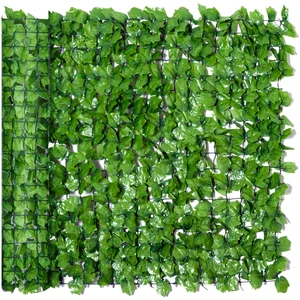 Comparateur de prix : Outsunny Haie Artificielle Brise-vue Décorative Vert 300 x 1 x 100 cm
