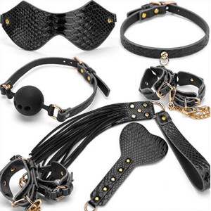 Kit BDSM 7 Pièces CAÏMAN Noir pas cher
