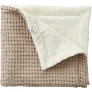 Comparateur de prix : BB & Co Couverture polaire en coton gaufré Latte (75 x 120 cm)