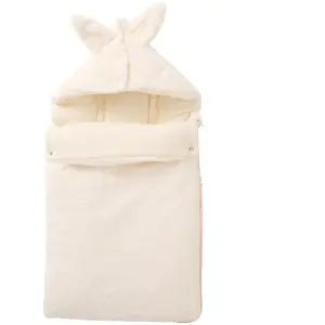 Comparateur de prix : BB & CO Nid d ange 0-6 mois fausse fourrure ecru