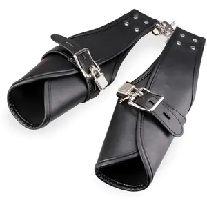 Menottes de suspension en similicuir