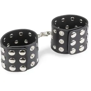LOVE AND VIBES Menottes poignets cuir noir rivets