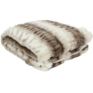 Comparateur de prix : HOME DECO FACTORY Plaid Imitation Fourrure Luxury 140x200cm