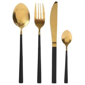 Comparateur de prix : Saveur & Dégustation Ménagère 16 Pièces Design - Couleur Cuivre - Manches Noirs