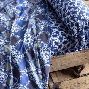 Becquet Drap plat motif feuilles géométriques  AFRO GEO bleu marine pas cher