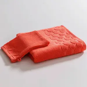 Becquet Drap de bain orange CERCLE en coton pas cher