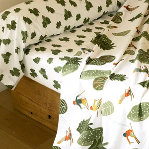 Becquet Drap housse motif sports d'hiver vert DR. ENNEIGES pas cher