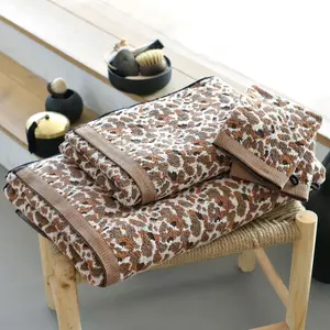 Becquet Lot de 2 gants de toilette coton imprimé jaune ocre LEOPA pas cher