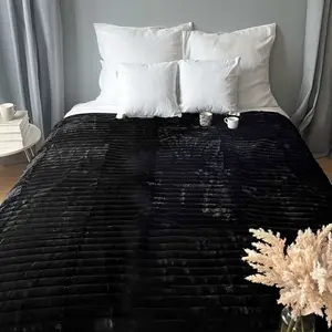 Comparateur de prix : ENJOY HOME Couverture douce et côtelée sela  - 220 x 180 cm - noir