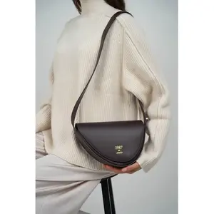 1987 by Abaco - Sac bandoulière en Cuir raily bordeaux - 23x7x8 cm OS pas cher