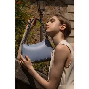 Abaco Studio - Sac porté épaule Juna en Cuir Bleu Ciel - 26x16x6 cm OS pas cher