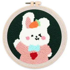 Figured'Art Punch Needle Kit Complet pour Adultes et Enfants - Lapin clin d'oeil - Parfait pour Débutant. Set prêt à broder taille 20x20cm avec cadre circulaire pas cher