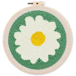 Figured'Art Punch Needle Kit Complet pour Adultes et Enfants - Marguerite Blanche - Parfait pour Débutant. Set prêt à broder taille 20x20cm avec cadre circulaire