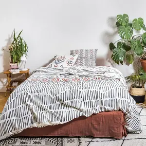 L'EFFET PAPILLON Parure de couette 100% coton 57 fils 260 x 240 cm ethnic pas cher
